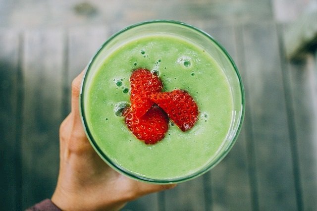 Green smoothies for treating warts